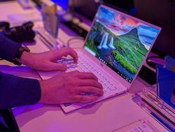 Penampakan Notebook Dell di Panggung CES 2019
