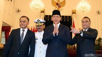 Mantan Komandan Pasukan Pengamanan Presiden (Paspampres) Presiden ke-6 Susilo Bambang Yudhoyono (SBY) itu dilantik dengan Surat Keputusan Presiden No 5/P Tahun 2019 tentang Pengangkatan Kepala Badan Nasional Penanggulangan Bencana.