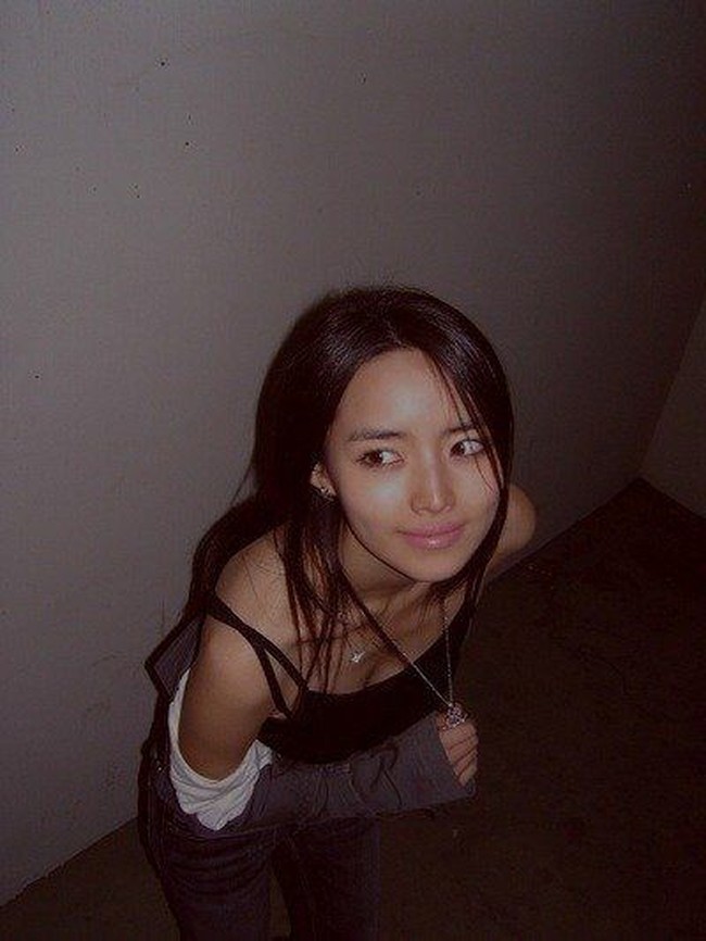 Menurut Koreaboo, Lee Nayeong sudah menjadi kembang di kampusnya saat dia menjadi mahasiswi.  Foto: Dok. Koreaboo