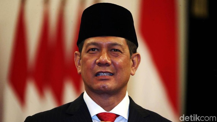 Letjen Doni Monardo resmi dilantik sebagai Kepala Badan Nasional Penanggulangan Bencana (BNPB). Doni dilantik langsung oleh Presiden Joko Widodo (Jokowi).