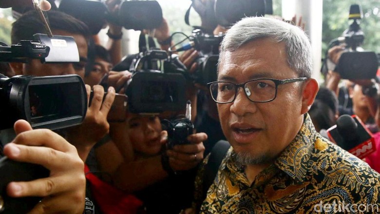Aher Mengaku Hanya Tahu Rencana Proyek Meikarta: Detailnya Tak Tahu Aher Mengaku Hanya Tahu Rencana Proyek Meikarta: Detailnya Tak Tahu