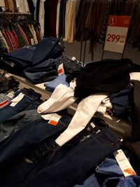 Zara Diskon Hingga 50%, T-shirt Mulai dari 89 Rp Ribu