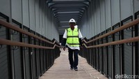 Gubernur DKI Jakarta Anies Baswedan ingin JPO tersebut tak hanya berfungsi menyeberangkan orang, tapi juga mempunyai nilai estetika dan keindahan baik dari bentuknya ataupun fungsinya.