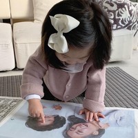 Bayi Chanco mendapat kontrak pertamanya dengan Pantene. Pada tanggal 7 Januari, debut Chanco untuk Pantene dipublikasikan. Foto: Instagram @babychanco