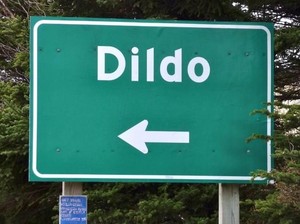Tronjal-tronjol, Ada Kota dan Pulau Dildo di Kanada