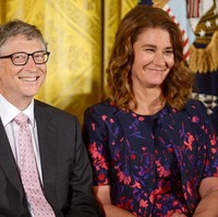 Bill Gates dan Melinda menikah di Manele Bay Hotel, Hawaii pada tahun 1994. Kabarnya pernikahan Bill dan Melinda itu menghabiskan biaya hingga miliaran rupiah.  Foto: Istimewa