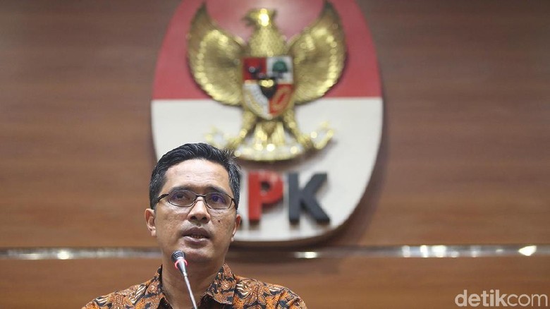 KPK Sebut Ada Upaya Perampasan Tas Penyelidik Sebelum Penganiayaan KPK Sebut Ada Upaya Perampasan Tas Penyelidik Sebelum Penganiayaan