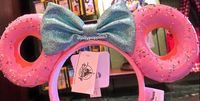 Disneyland Bikin Bando Cantik Bentuk Donat dengan Sprinkle