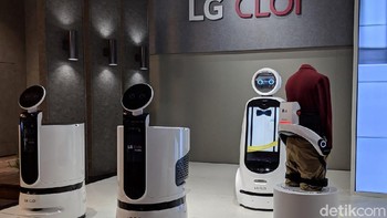 Tapi bukan hanya itu saja yang menarik di booth LG, ada aksi robot CLOi. (Foto: detikINET/Adi Fida Rahman)