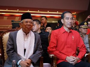 Jokowi-Maruf Amin Salat Magrib di Istana Sebelum Debat Pilpres