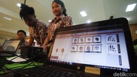 Kegiatan jemput bola perekaman KTP elektronik tersebut dilakukan dalam rangka menyukseskan Pemilu 2019.