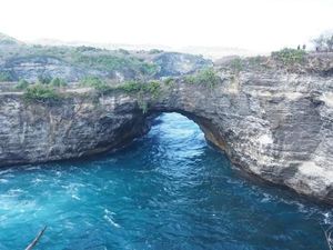 Pantai-pantai di Nusa Penida yang Wajib Dikunjungi