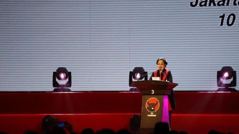 Mega Perintahkan Kader PDIP Tampilkan Wajah Politik yang Gembira Mega Perintahkan Kader PDIP Tampilkan Wajah Politik yang Gembira