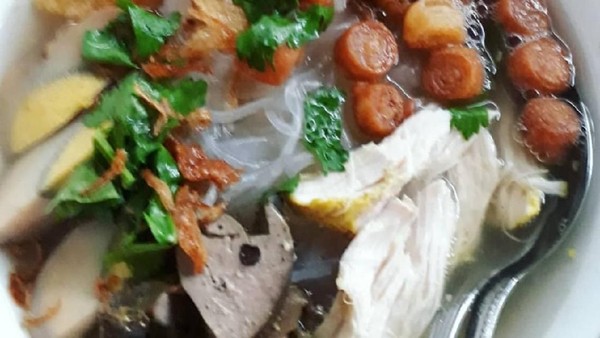 Hangatkan Badan dengan Sarapan Timlo Berkuah Gurih Ini