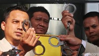 Hadiah borgol itu merupakan bentuk dukungan dari PP Pemuda Muhammadiyah untuk KPK. Hal in sebagai bentuk dukungan usai teror yang menimpa pimpinan KPK.