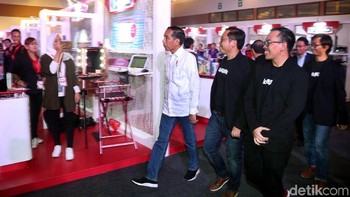 Termasuk perusahaan marketplace seperti Bukalapak, yang sedang bagus perkembangannya.