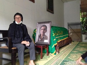 Kisah Herry Wibowo, Karya Hilang Karena Tak Ada Mesin Foto Kopi