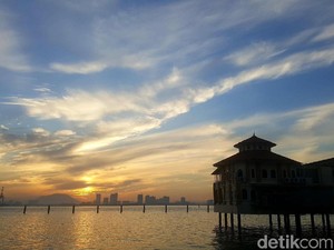 Mengenal Penang, Destinasi Tempat Berobat Arifin Ilham