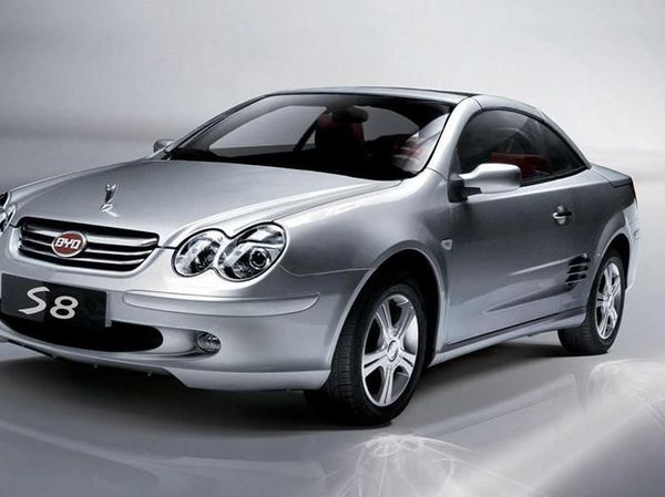 Deretan Mobil Mewah Hasil Jiplakan China
