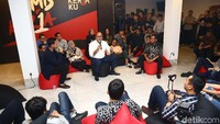 Begini suasana diskusi yang dihadiri sejumlah generasi muda bertajuk Bisnis Tanpa Hutang, Emang Mungkin?.