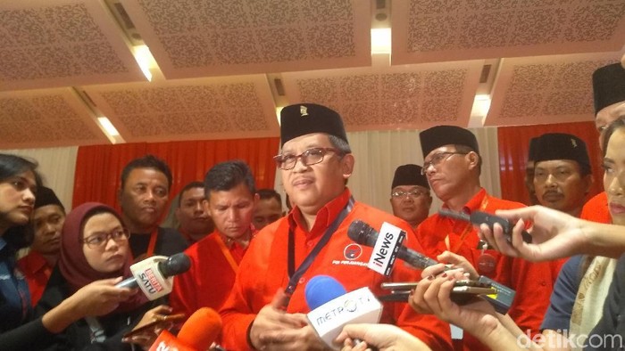 Disebut Faksi Setan oleh Andi Arief, Hasto Singgung Sampah Masyarakat