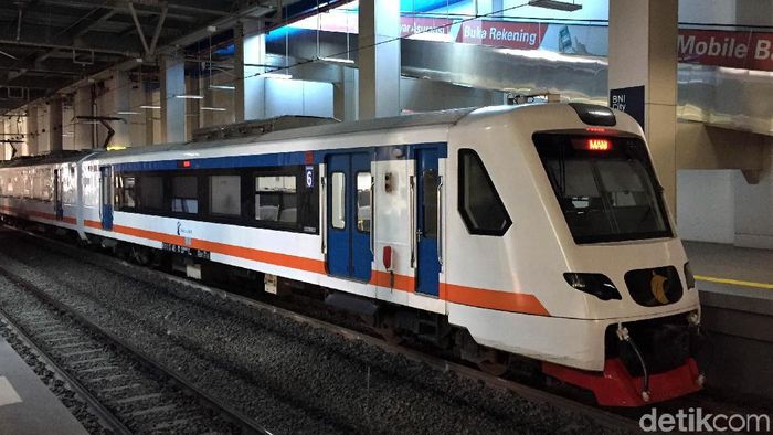 Kereta Bandara Soetta/Foto: Eduardo Simorangkir Kereta Bandara Soetta/Foto: Eduardo Simorangkir