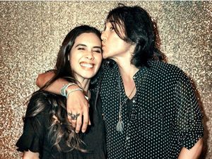 Seru nan Romantis, 8 Momen Vino Bastian dan Marsha Timothy