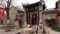 Bangunan-bangunan di Baihuangzhou sebenarnya tak semuanya asli. Banyak dari rumah-rumah Baihuangzhou yang dibangun ulang. Namun tetap dibuat menyerupai rumah China pada zaman dahulu (Bonauli/detikTravel) 