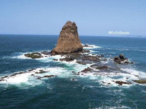 Mengenal Pantai Papuma, Pantai Pasir Putih di Jawa Timur