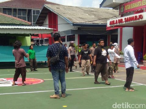 Penampakan Kerusakan di Rutan Solo Pascakeributan
