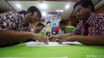 Puluhan Siswa SMK 28 Antre Bikin e-KTP