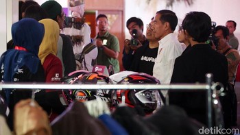 Jokowi juga mengingatkan agar pihak swasta tetap berkerja sama dengan pemerintah untuk memajukan pertumbuhan ekonomi.