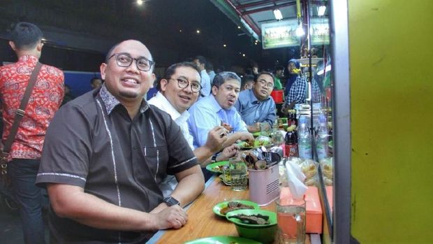 FBR Kini Dukung Jokowi, BPN Prabowo: Kami Hormati, tapi...