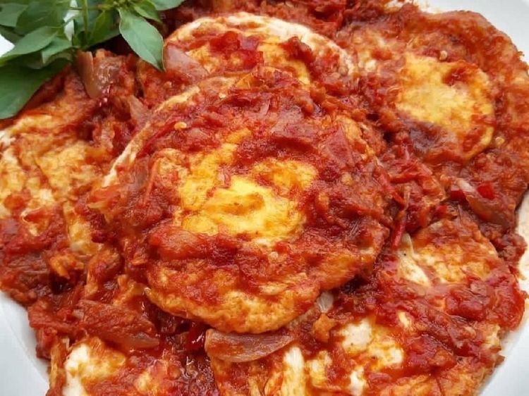 Ditambah Kecap atau Sambal, Mana Telor Ceplok Favorit Buat Sarapan?