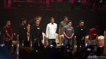 Dalam sambutannya pun Jokowi turut memberi selamat kepada capaian Bukalapak yang telah berdiri hingga 9 tahun. 