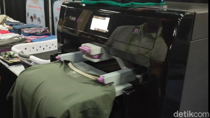 Mesin Lipat Baju