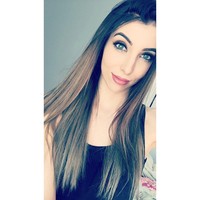 Salah satu kesulitan utama yang saya hadapi adalah menemukan pakaian yang pas untuk kaki saya yang sangat panjang. Perjuangan lain adalah berkencan, karena saya menyukai anak laki-laki yang memiliki tinggi sama atau lebih tinggi dari saya dan tidak ada banyak pria tinggi di daerah saya, cerita Jade.  Foto: Instagram @jadeslavin92