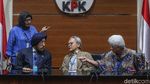 Dukungan untuk KPK Pasca Teror Bom