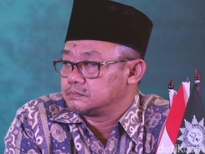 Mendikdasmen Muti Pernah Kritik Keras Program Merdeka Belajar, Seperti Apa?