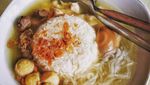 Hangatkan Badan dengan Sarapan Timlo Berkuah Gurih Ini