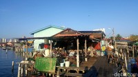 Kemudian jangan lupa mampir ke Clan Jetty, kawasan pemukiman terapung di atas laut yang dimiliki beberapa marga Tionghoa (Fitraya/detikTravel)