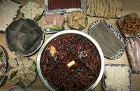 Wouw, Kuah Hot Pot Ini Diracik dengan Alpukat, Alkohol hingga Darah Babi!
