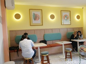 Ladies, Kamu Wajib Datang ke Kafe Bernuansa Pastel yang Cozy Ini