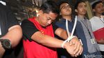 Tangan Diikat, Ini Tersangka Penyebar Hoax Surat Suara Tercoblos