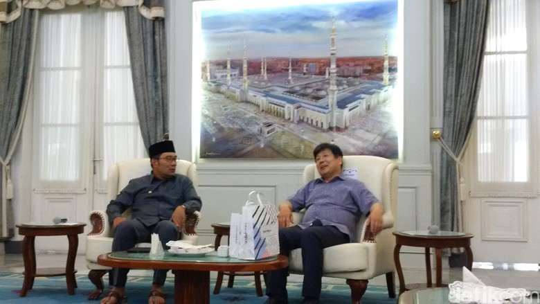 Ridwan Kamil Ajak Kampus Asal Korea Selatan Bangun Sekolah Kopi Ridwan Kamil Ajak Kampus Asal Korea Selatan Bangun Sekolah Kopi
