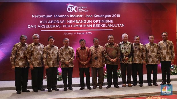 Ini Resep OJK Agar Bank tak Naikkan Bunga Kredit
