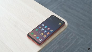Secara keseluruhan, Redmi Note 7 masih sangat Xiaomi untuk ukuran sub-brand. Foto: YouTube/Everything in one