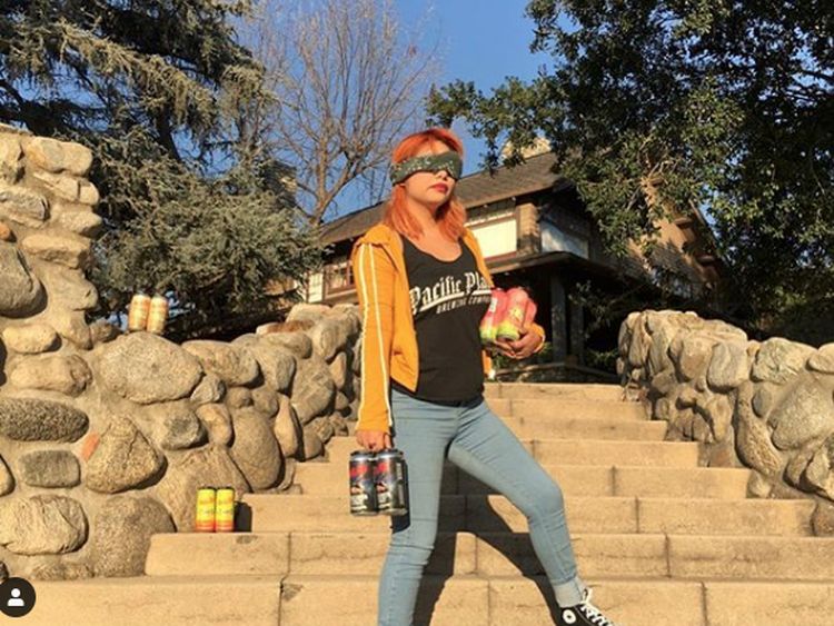 Rumah Tempat Syuting Bird Box Jadi Ajang Selfie