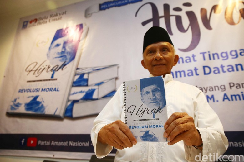 Revolusi Moral Amien Melawan Revolusi Mental Jokowi Revolusi Moral Amien Melawan Revolusi Mental Jokowi