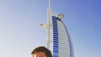Dia pernah ke Dubai, Uni Emirat Arab. (niklas_heinze/Instagram)